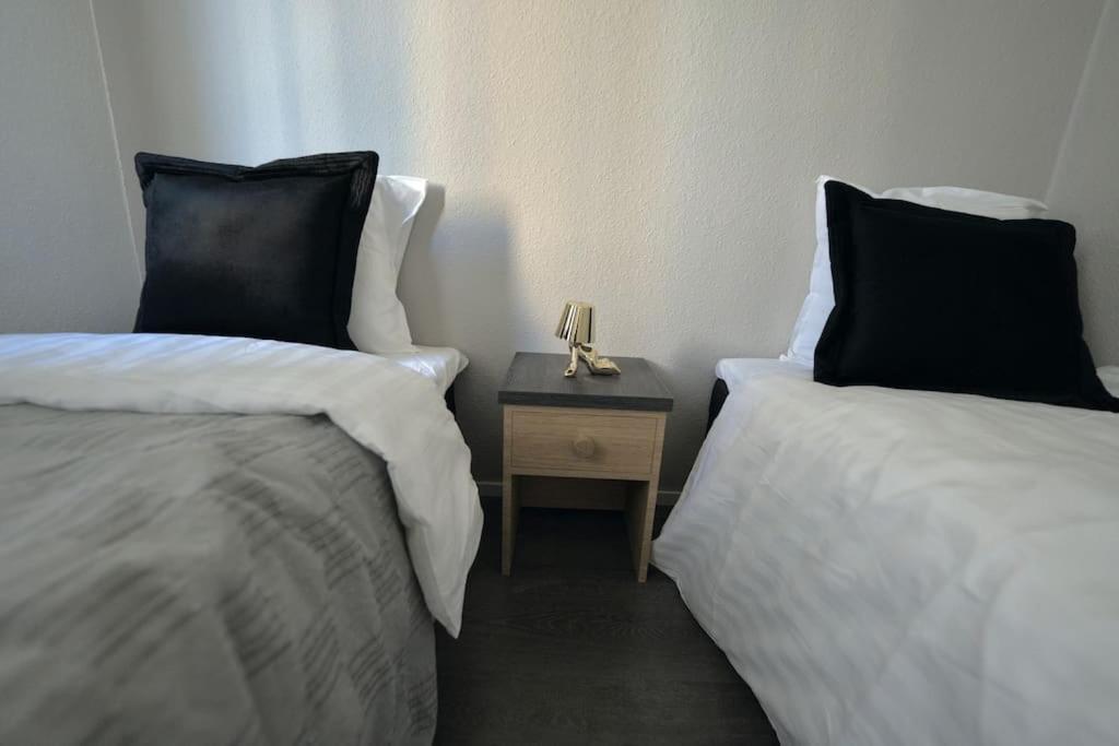 רובניימי Cosy,Stylish & Big Apartment In The Heart Of City מראה חיצוני תמונה