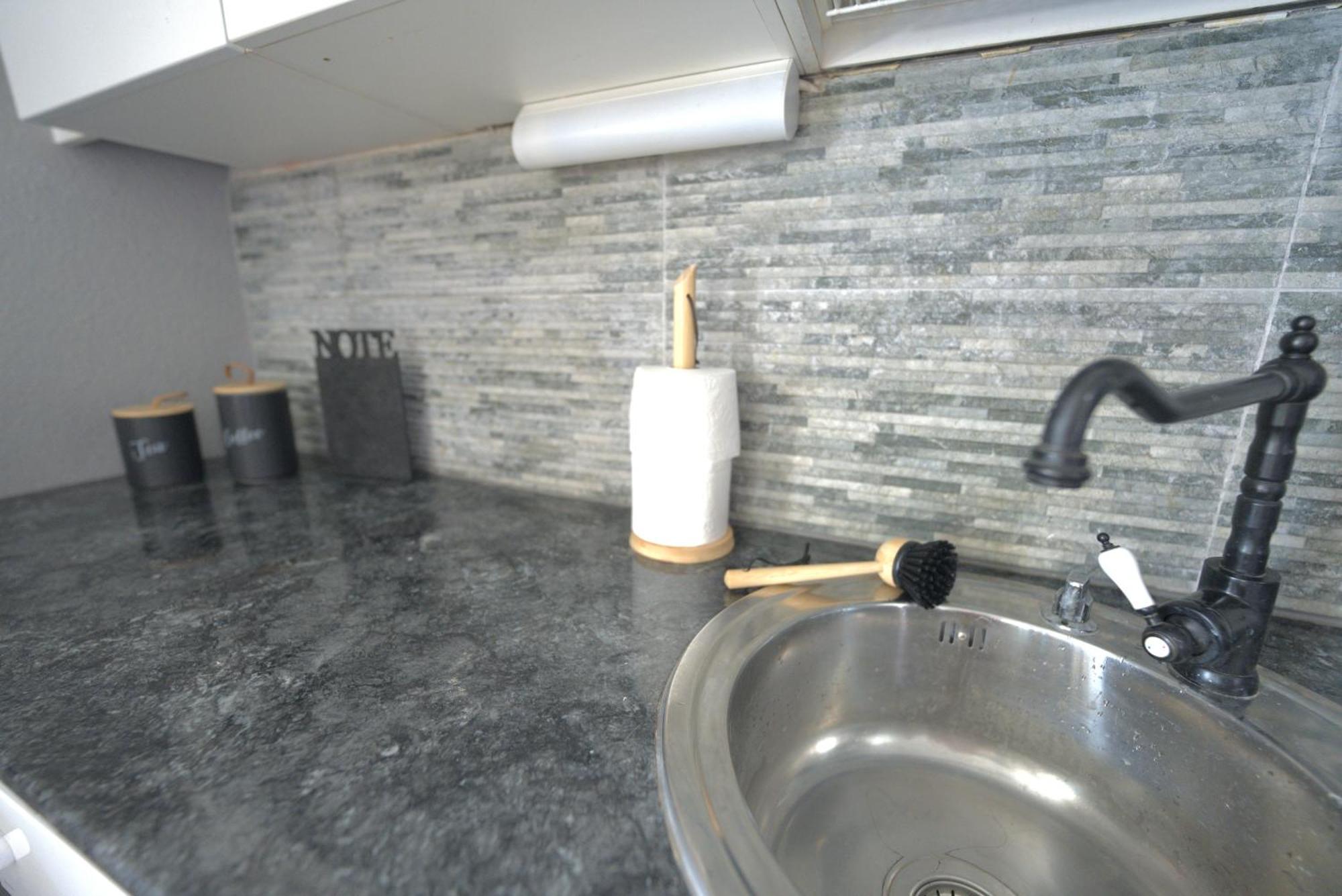 רובניימי Cosy,Stylish & Big Apartment In The Heart Of City מראה חיצוני תמונה