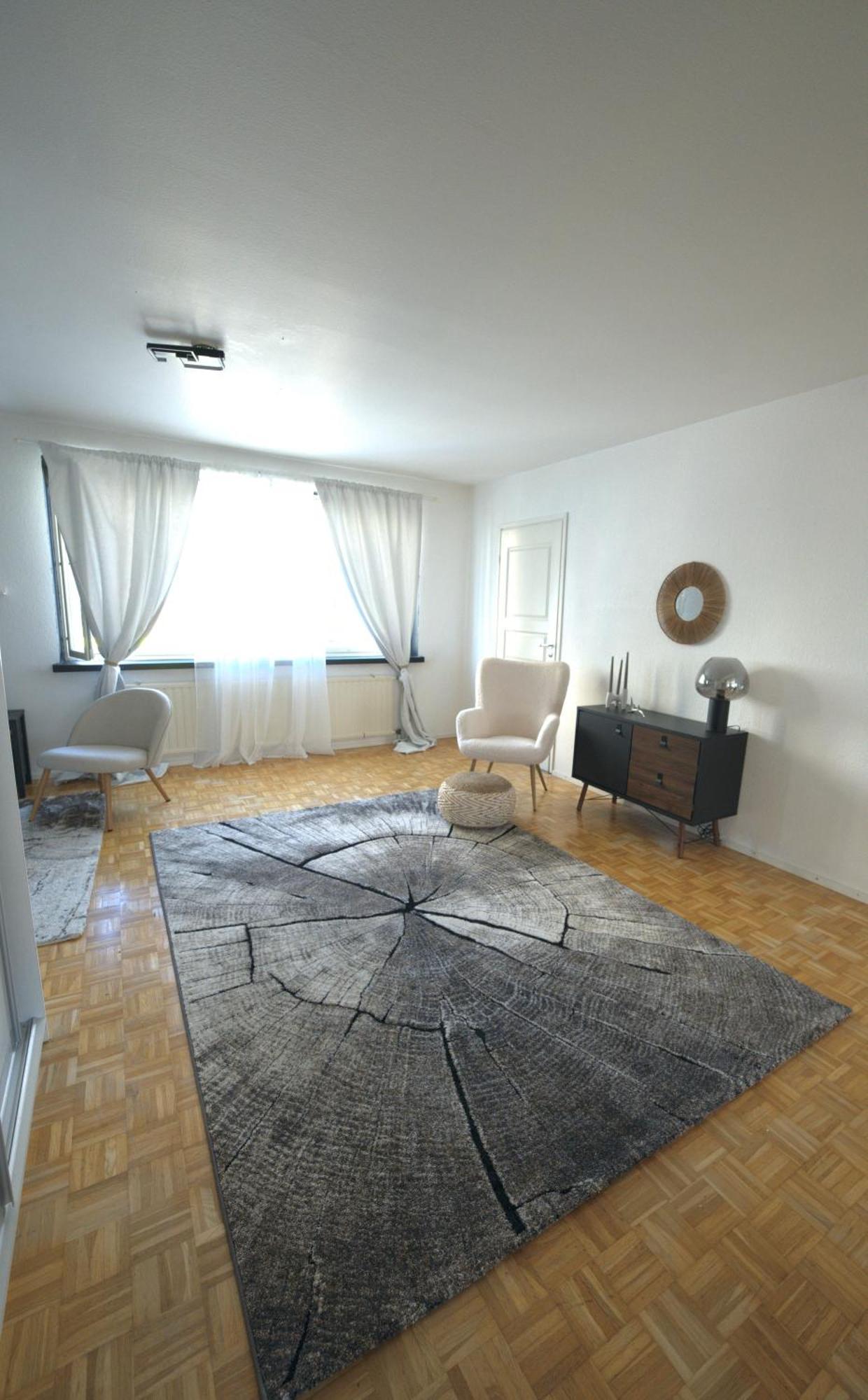 רובניימי Cosy,Stylish & Big Apartment In The Heart Of City מראה חיצוני תמונה